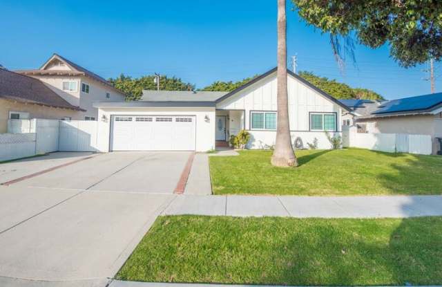 1300 Londonderry Street - 1300 Londonderry Street, Costa Mesa, CA 92626