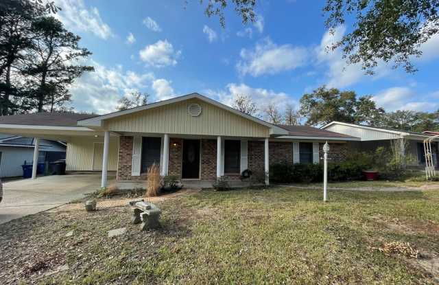 Beautiful 3 Bedroom Home in Southern Hills - 9348 Fireside Drive, Shreveport, LA 71118