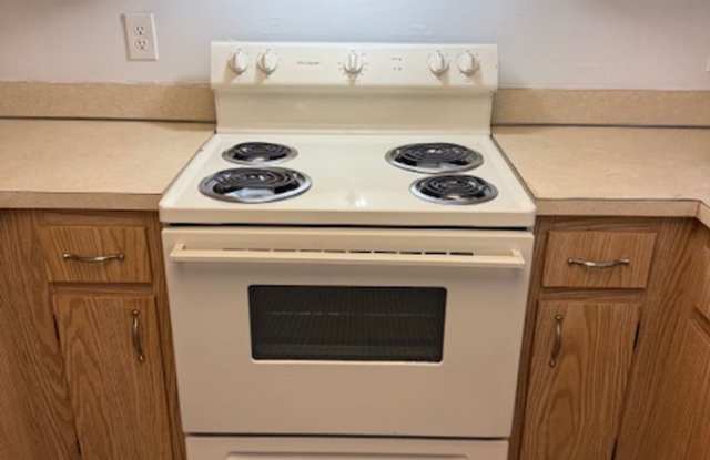 CORAL GARDENS 2-BEDROOM CONDO - 1034 Mollie Lane, Melbourne, FL 32935