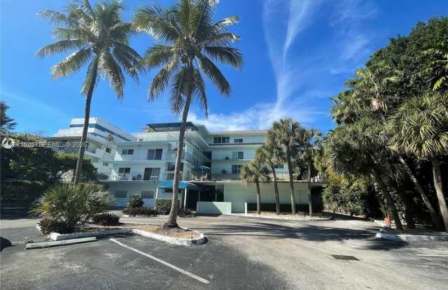 2539 S Bayshore Dr photos photos