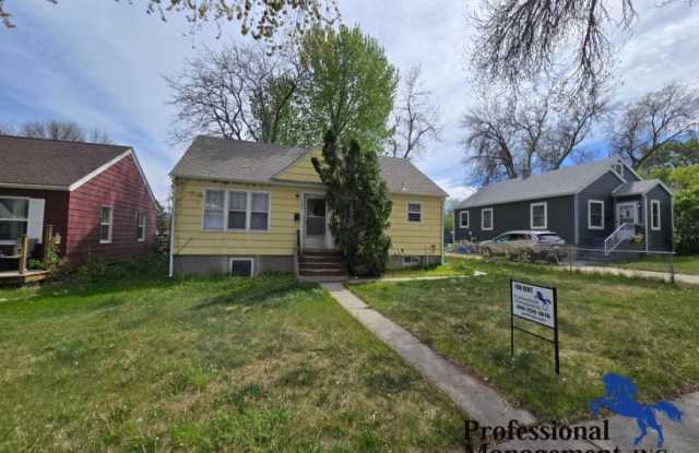 520 Avenue B photos photos