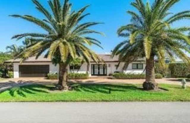 2700 Spanish River Road Gallery 3