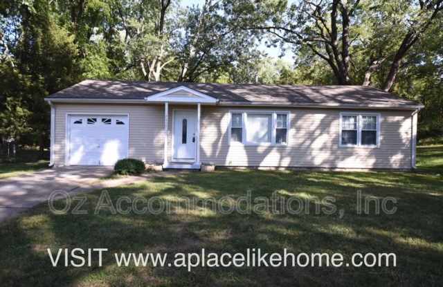 2017 N 85th St - 2017 North 85th Street, Kansas City, KS 66109