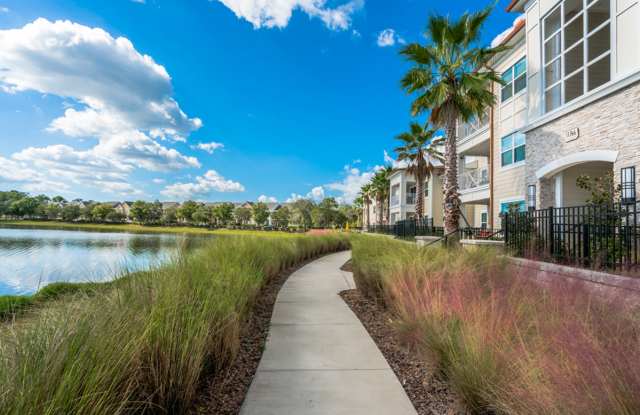 The Marq Highland Park Apartments Gallery 2