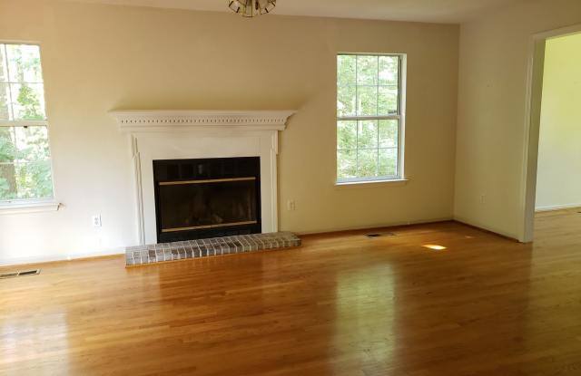 4006 Deermont Court Gallery 3