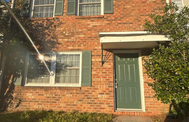 Spacious Convenient on Myrtlewood! - 202 Myrtlewood Court, Jacksonville, NC 28546 Spacious Convenient on Myrtlewood! - 202 Myrtlewood Court, Jacksonville, NC 28546