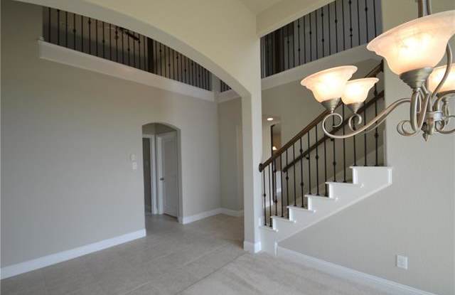 10008 Echo SUmmit Drive Gallery 3
