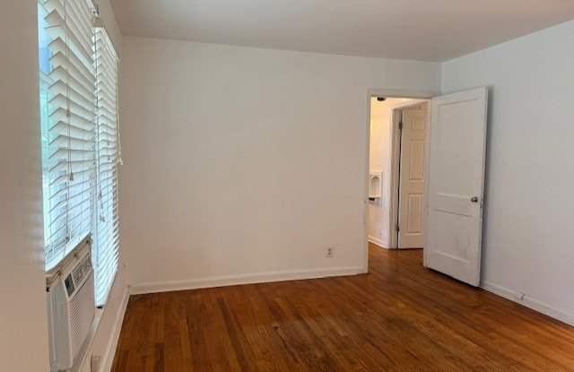 234 DANVILLE AVE Gallery 2