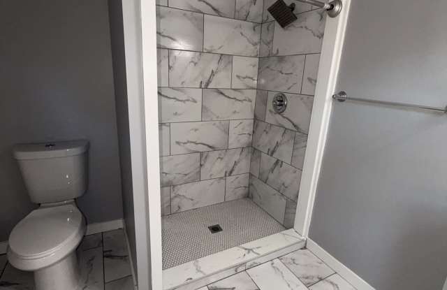 608 Winthrop Avenue - 1 Gallery 3