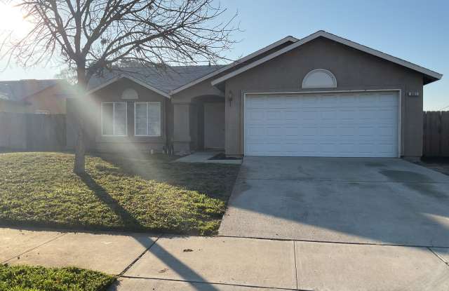 981 Geneva Dr photos photos