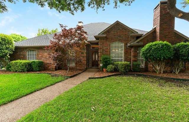 6913 Laramie Drive Gallery 2