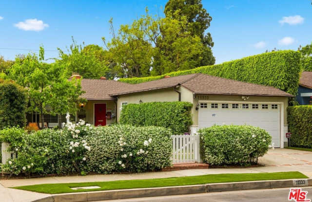 11333 Berwick St photos photos