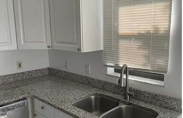 617 Ixoria Avenue photos photos