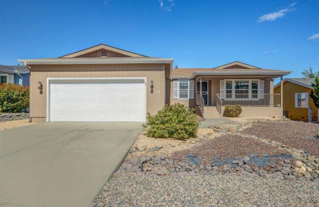 3 Bedroom, 2 Bath Home with Views of Willow Lake! photos photos