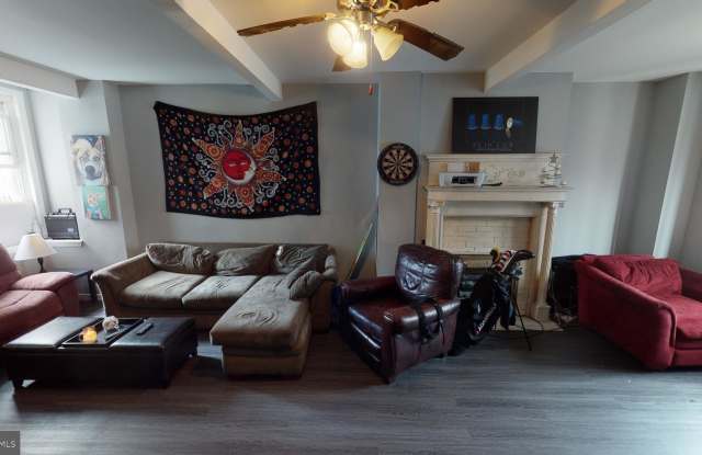 2425 E CUMBERLAND STREET Gallery 4