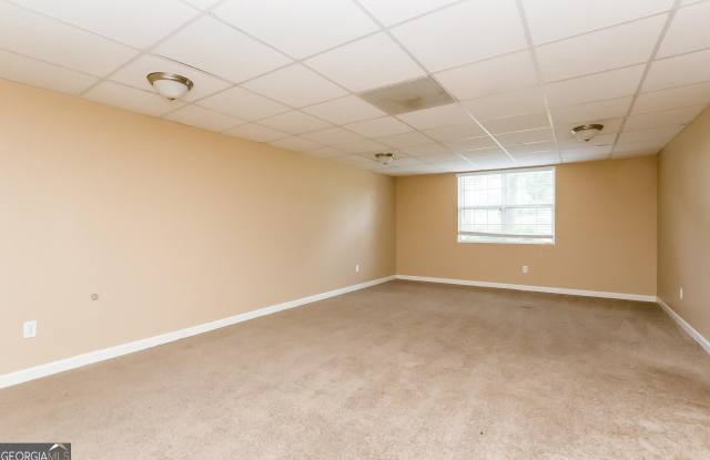 7760 Melanie Drive Gallery 2
