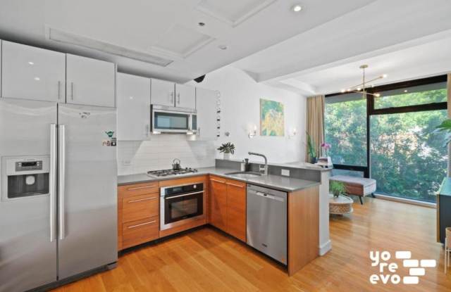 269 Kingsland Avenue photos photos