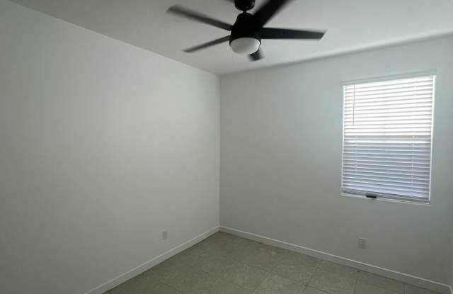117 E GEMINI Place Gallery 3