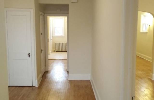 4624 Walther Ave. Gallery 4
