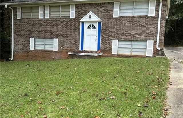 884 Pinecrest Cove - 884 Pinecrest Cove, Clayton County, GA 30297