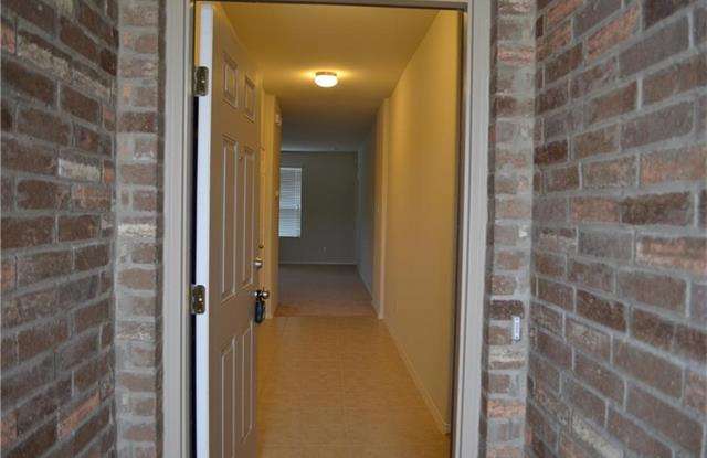 2918 Whispering Pine Boulevard Gallery 2