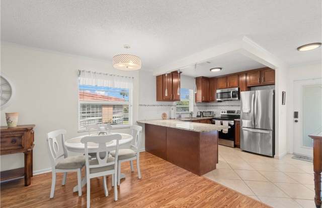 16 Vista Palm Lane photos photos