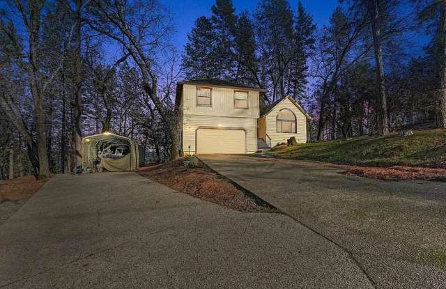 Beautiful 3BR/3BA Home on 1 Acre in Gated Community $3,200/mo photos photos