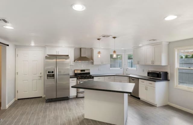2201 N 9TH Street - 2201 North 9th Street, Phoenix, AZ 85006
