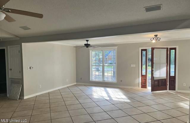 2709 Robert Hiram Drive Gallery 2