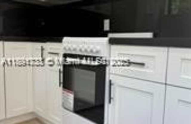 7535 NE 2nd Ct photos photos 7535 NE 2nd Ct photos photos