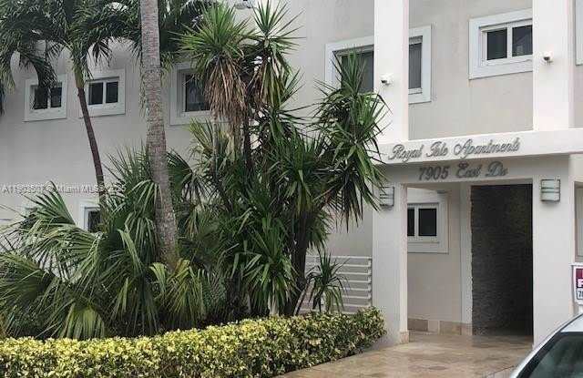 7905 East Dr - 7905 East Drive, North Bay Village, FL 33141