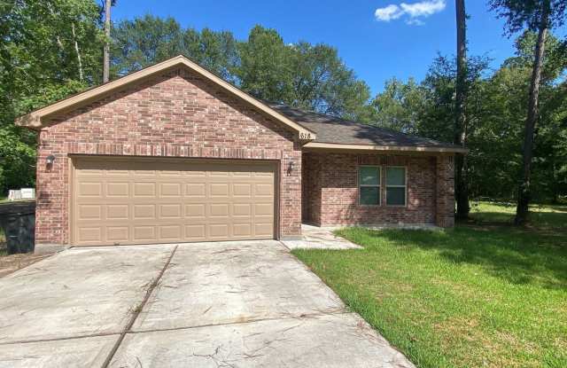 618 Shady Lake Dr New Caney, TX - ***Ask about our No Cash Security Deposit Option*** Gallery 1