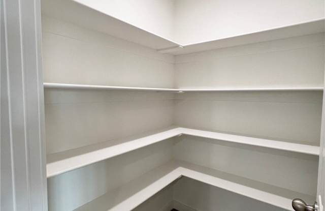 634 69th Avenue Gallery 4