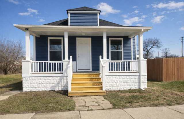 Fully Updated 3 Bedroom - 1 bathroom - $1,375 photos photos