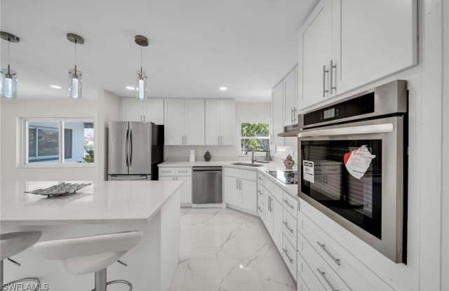 2106 E Tobago Circle photos photos