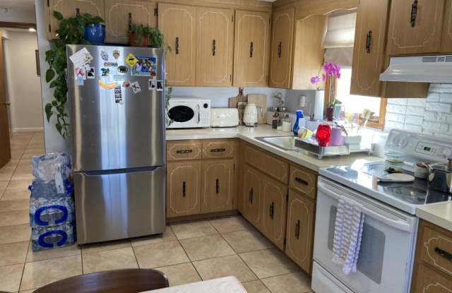 25 Cleveland St. photos photos 25 Cleveland St. photos photos