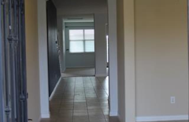 912 Hawk Valley Drive Gallery 3