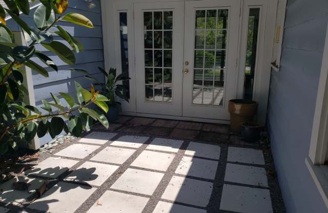 914 S. Fremont Ave Gallery 4