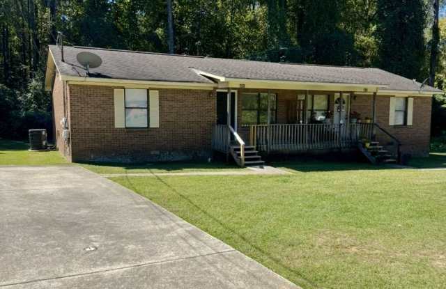 Duplex on East University Drive! photos photos