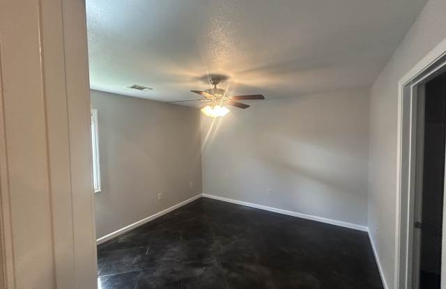 5306 Apt Drive Gallery 4