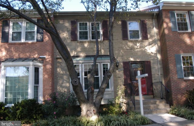 6568 FLAGMAKER CT - 6568 Flagmaker Court, Falls Church, VA 22046