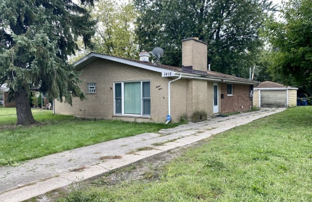 1412 Burnham Avenue - 1412 Burnham Avenue, Calumet City, IL 60409