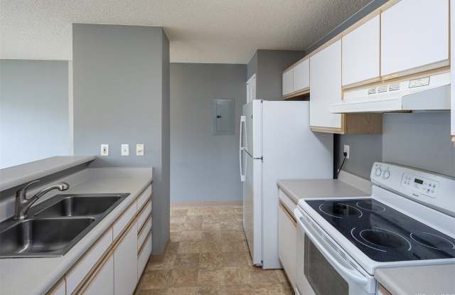 95-1140 Makaikai Street - 95-1140 Mākaʻikaʻi Street, Mililani Mauka, HI 96789