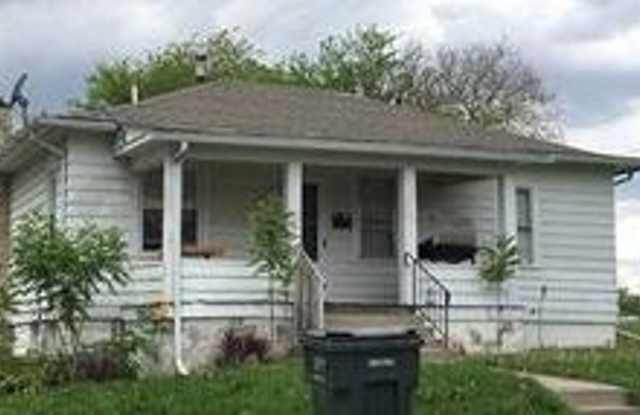 231 S Wilmoth photos photos