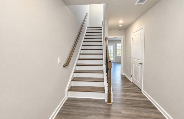 1125 Lily Loch Way - 1 Gallery 2