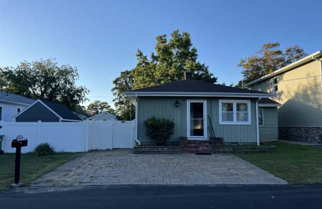 544 Pacific Avenue Gallery 4