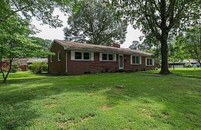 12 Ivy Farms Road - 12 Ivy Farms Road, Newport News, VA 23601