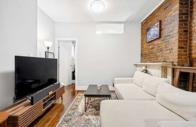 326 West 23rd Street Gallery 2