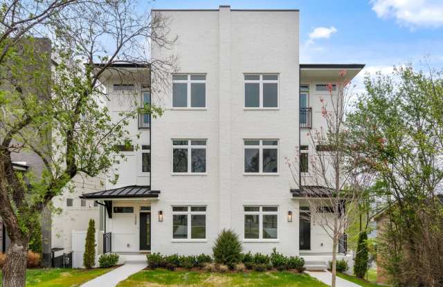 Nashville - Spotless & never been lived in 4BR/4.5BA home + separate office Gallery 4