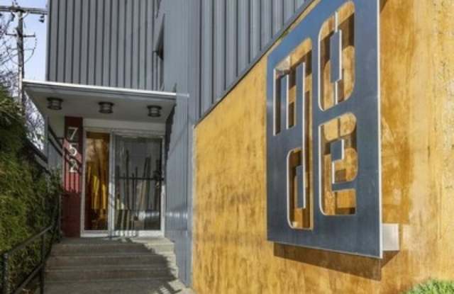 752 Bellevue Ave E. - 752 Bellevue Avenue East, Seattle, WA 98102